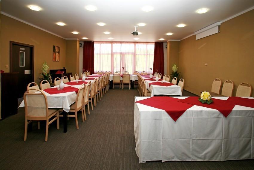 Sporthotel Patriot Litoměřice Exterior foto